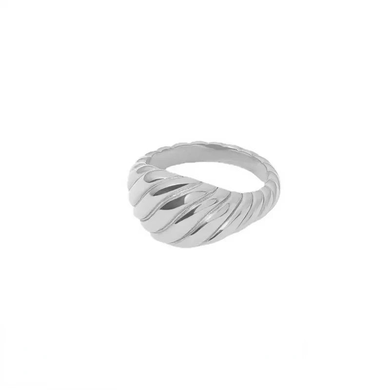 Celeste Glow – Bague statement ajustable en or