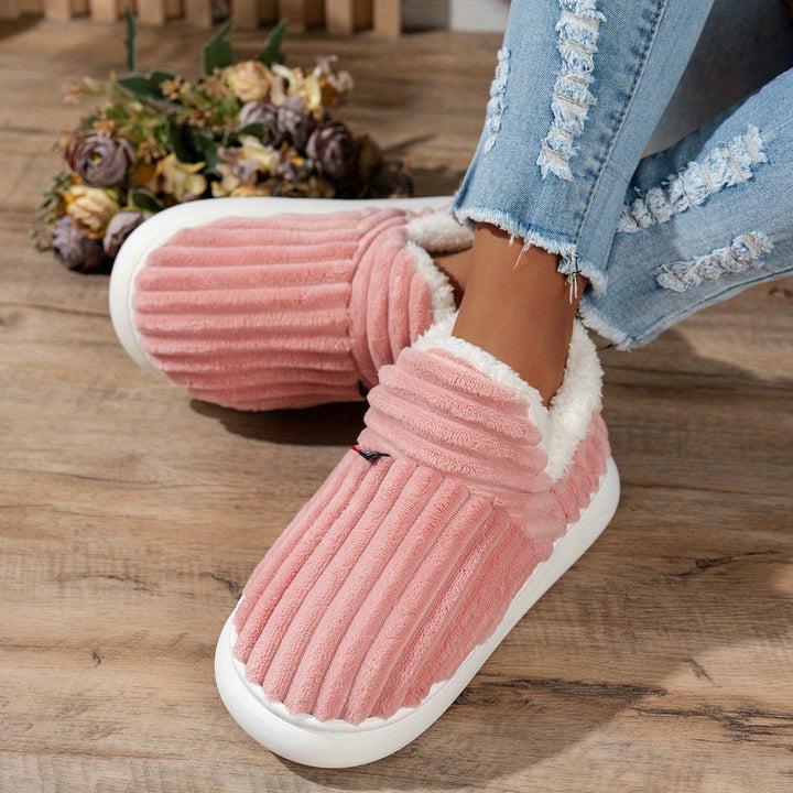 Hayden Zuri™ | Chaussons Douillets et Confortables