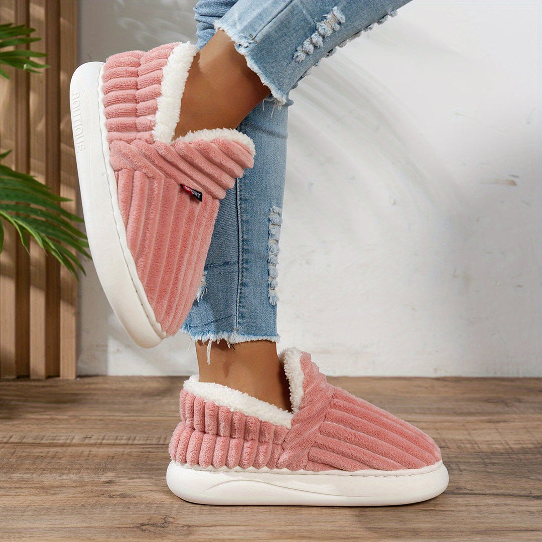 Hayden Zuri™ | Chaussons Douillets et Confortables