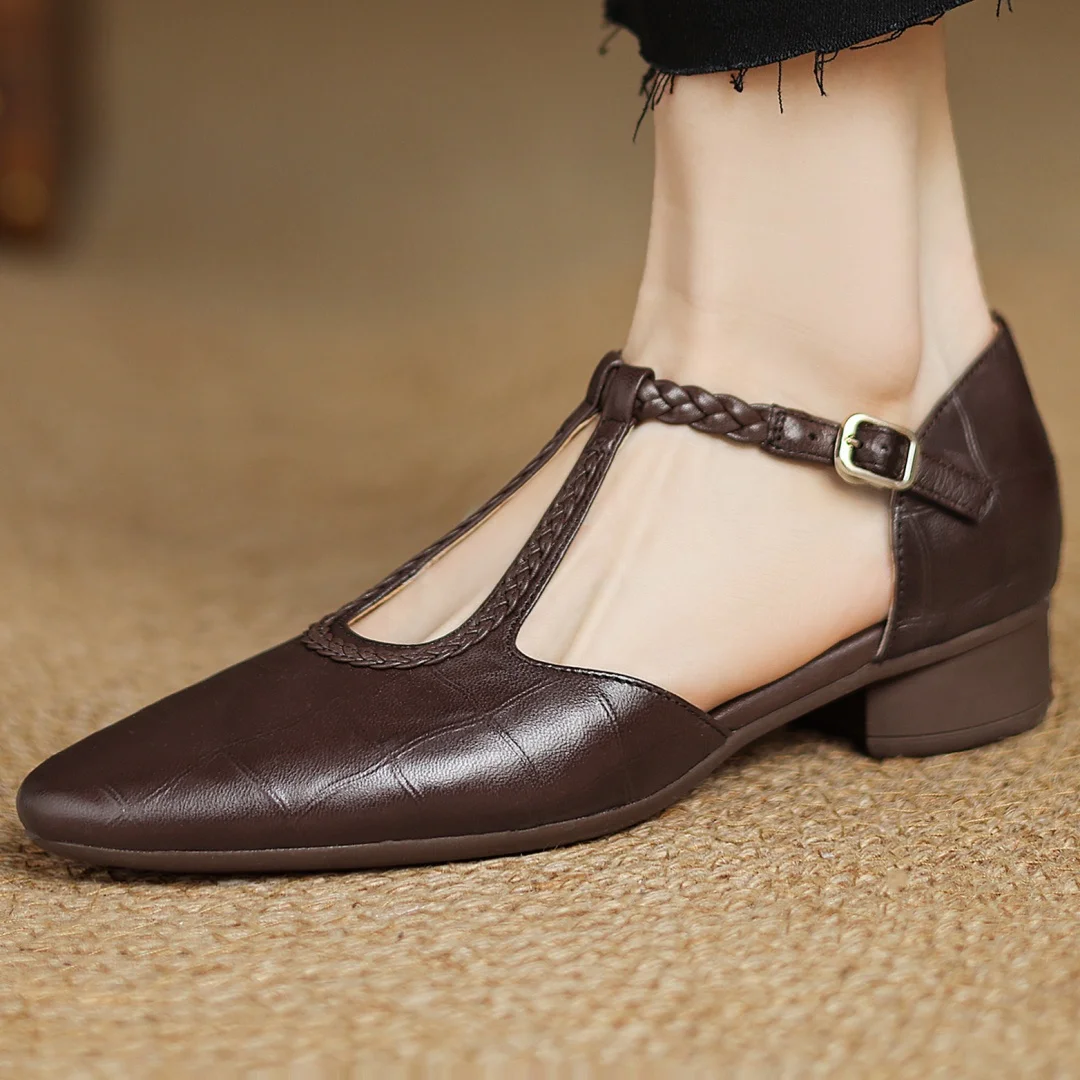 Cuir Mary Janes