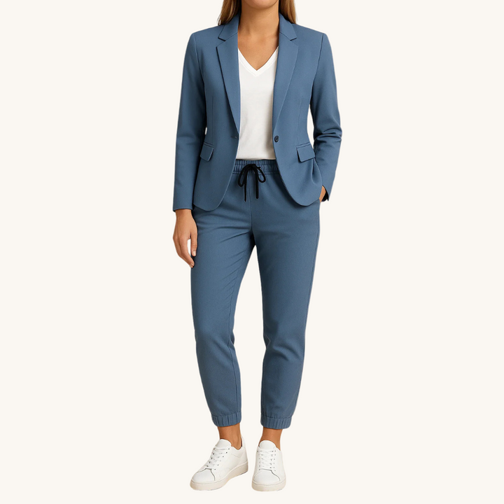 Béatrice Élégance moderne et tenue confortable