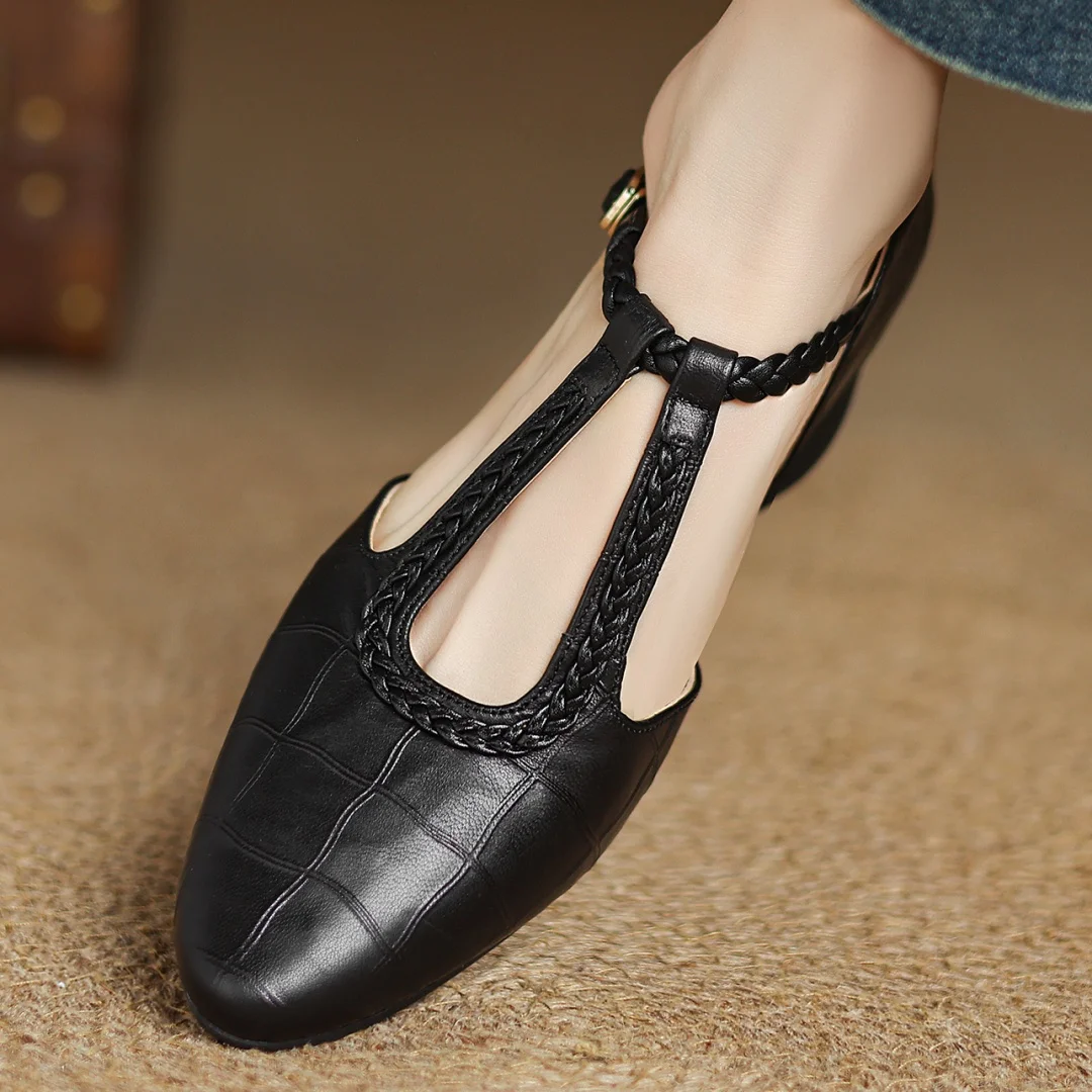Cuir Mary Janes