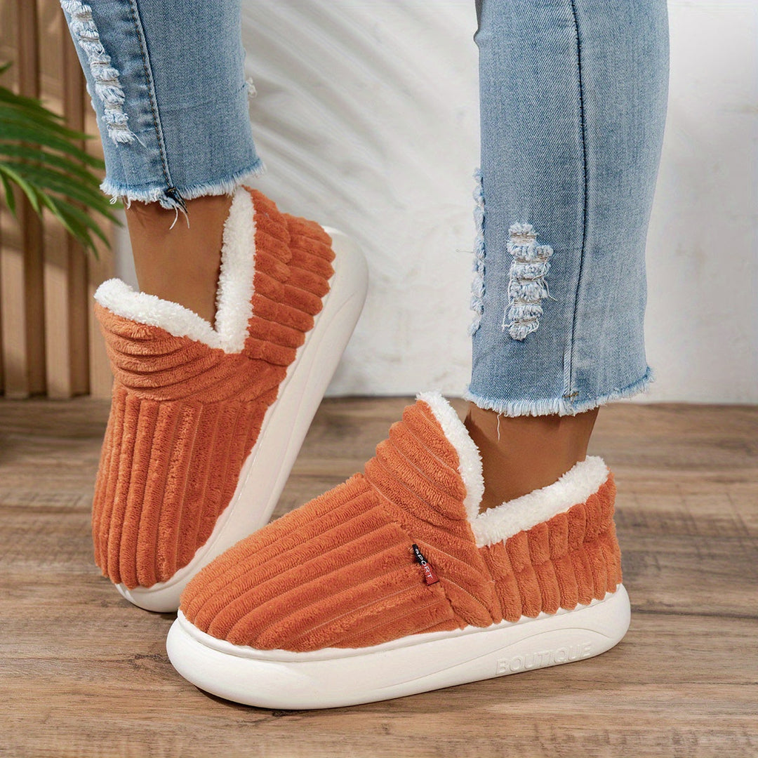 Hayden Zuri™ | Chaussons Douillets et Confortables