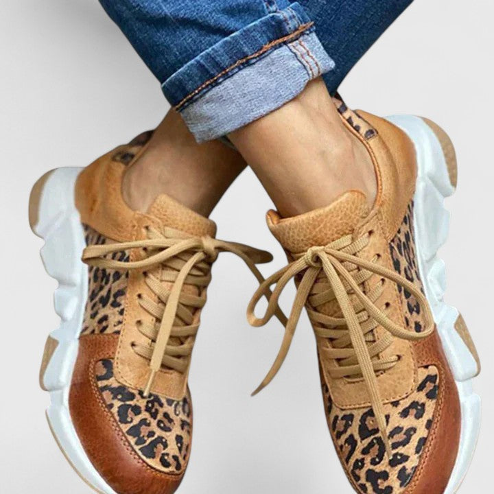 PRAVIRA | CHAUSSURES SOPHISTIQUÉES POUR UN CONFORT OPTIMAL EN MARCHE