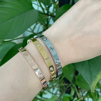 Luxe merk roestvrij staal liefde schroevendraaier kruis nagel armbanden voor mannen vrouwen paar armbanden Valentijnsdag verjaardagscadeau