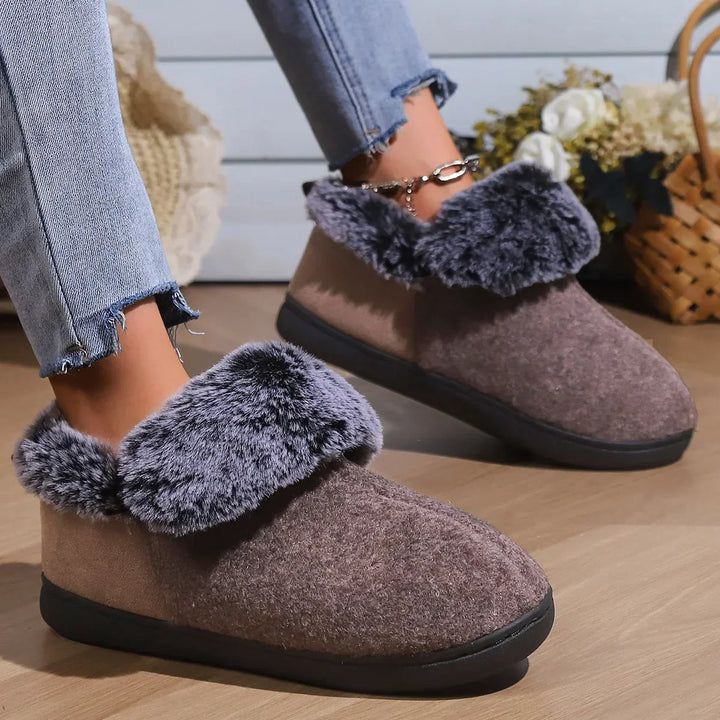 VERA | Doux Chausson en Peluche