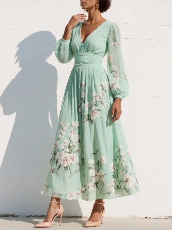 ROBE MIDI PLISSÉE EN MOUSSELINE VERT CLAIR À COL EN V ET IMPRIMÉ FLORAL