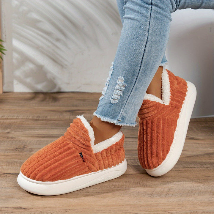 Hayden Zuri™ | Chaussons Douillets et Confortables