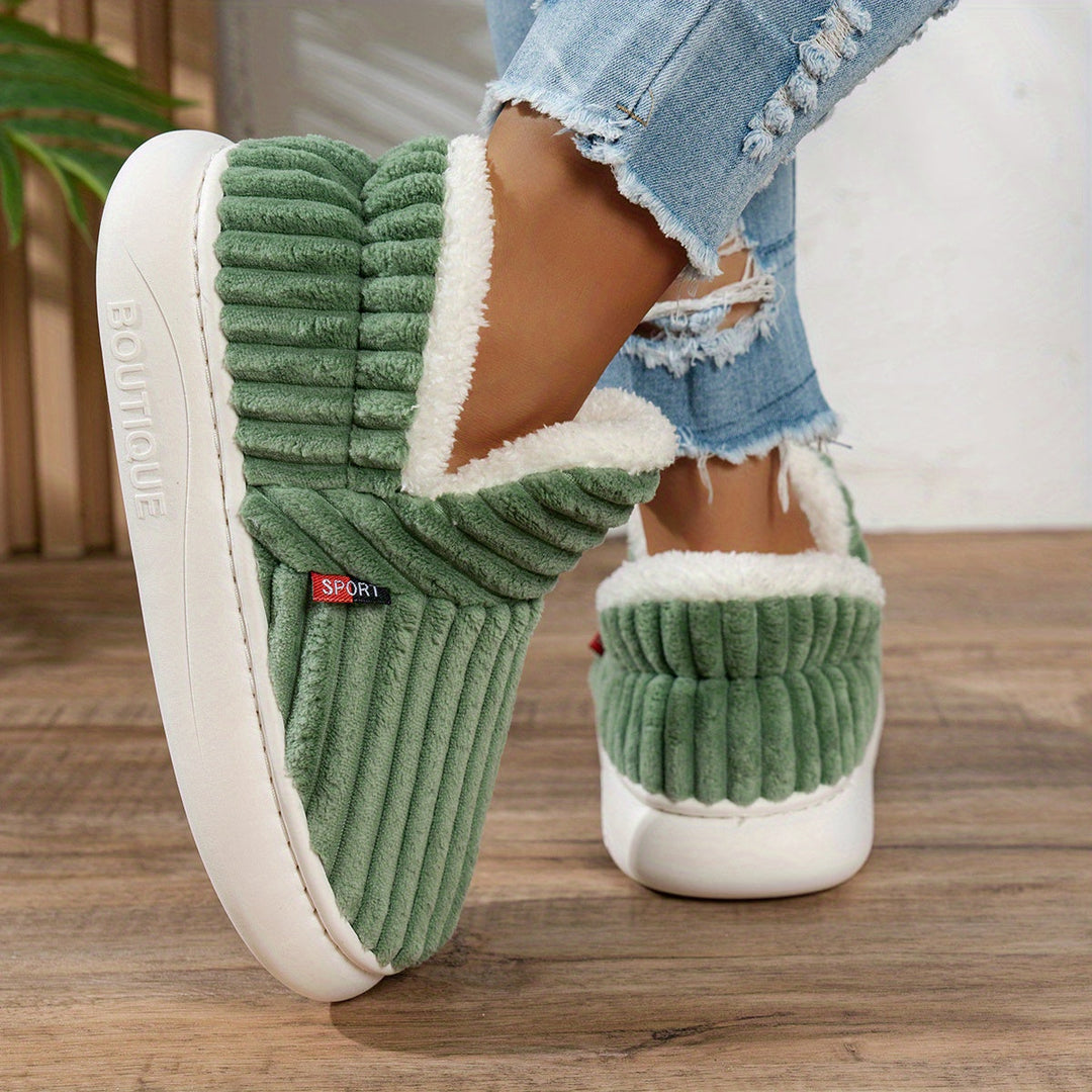 Hayden Zuri™ | Chaussons Douillets et Confortables