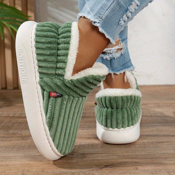 Hayden Zuri™ | Chaussons Douillets et Confortables