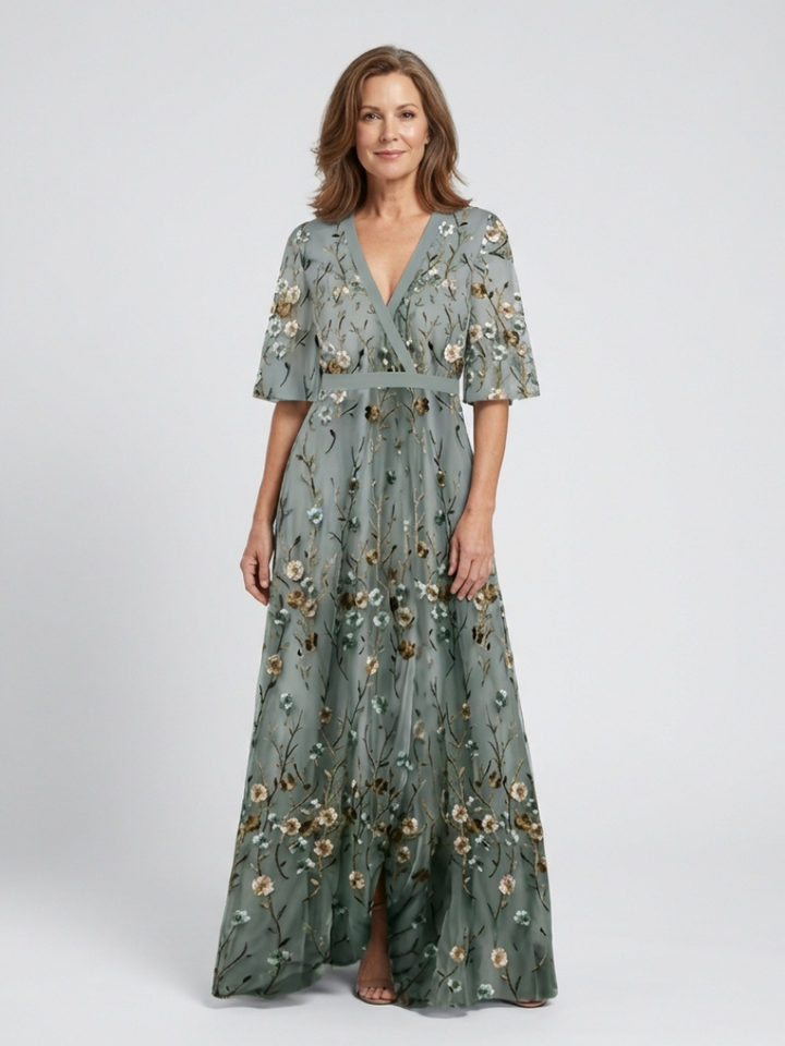 Évasion Robe longue à manches courtes et col en V fleuri