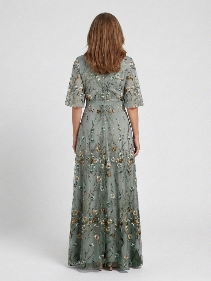 Évasion Robe longue à manches courtes et col en V fleuri