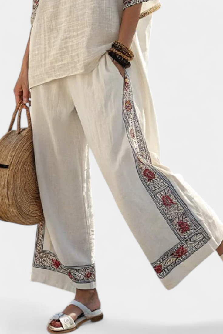 Tameric | Blouse brodée sophistiquée & Pantalons à jambes larges