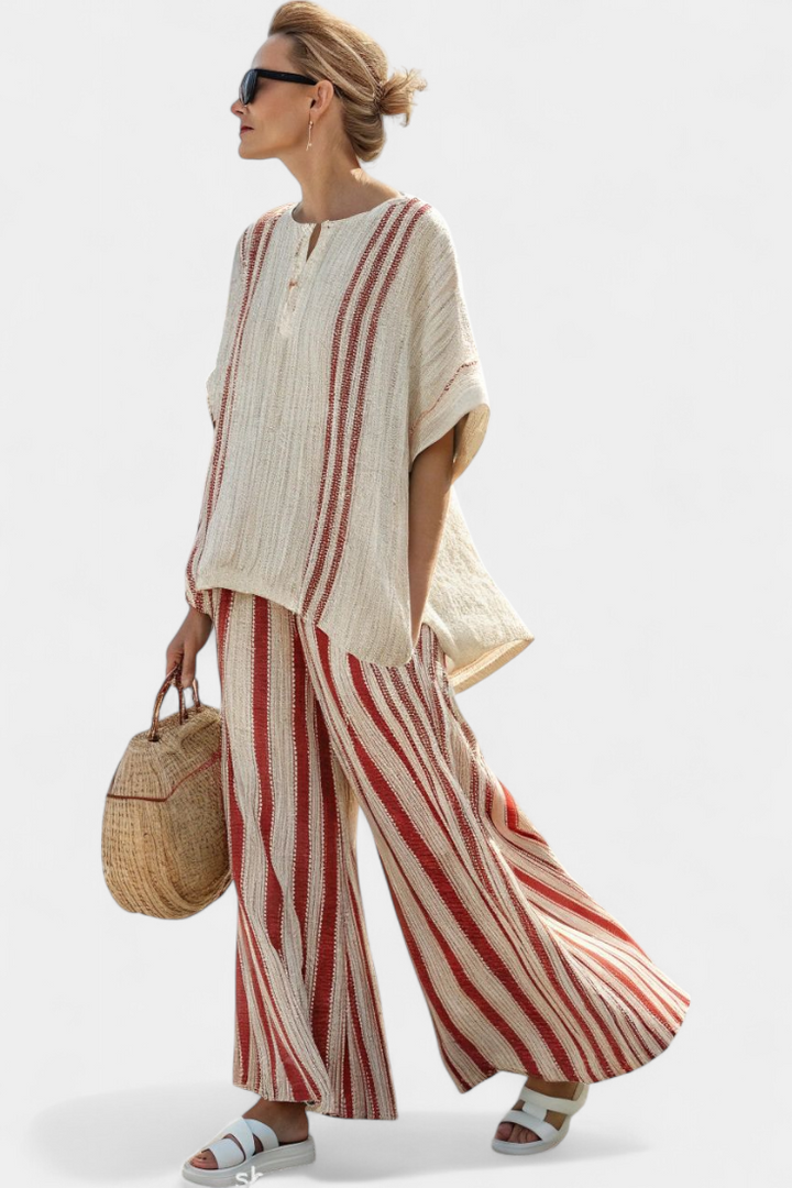 Mirella | Pantalon en lin et haut texturé rouge à rayures élégant
